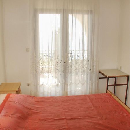 Apartments By The Sea Pisak, Omis - 658 Mimice Room photo